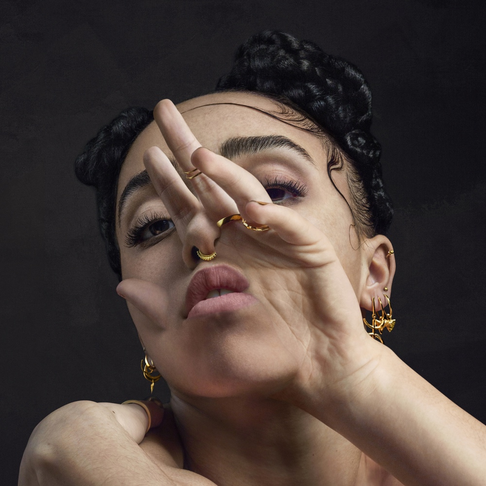 M3LL155X - FKA twigs