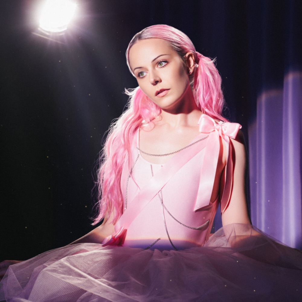 Perfect Picture - Hannah Diamond