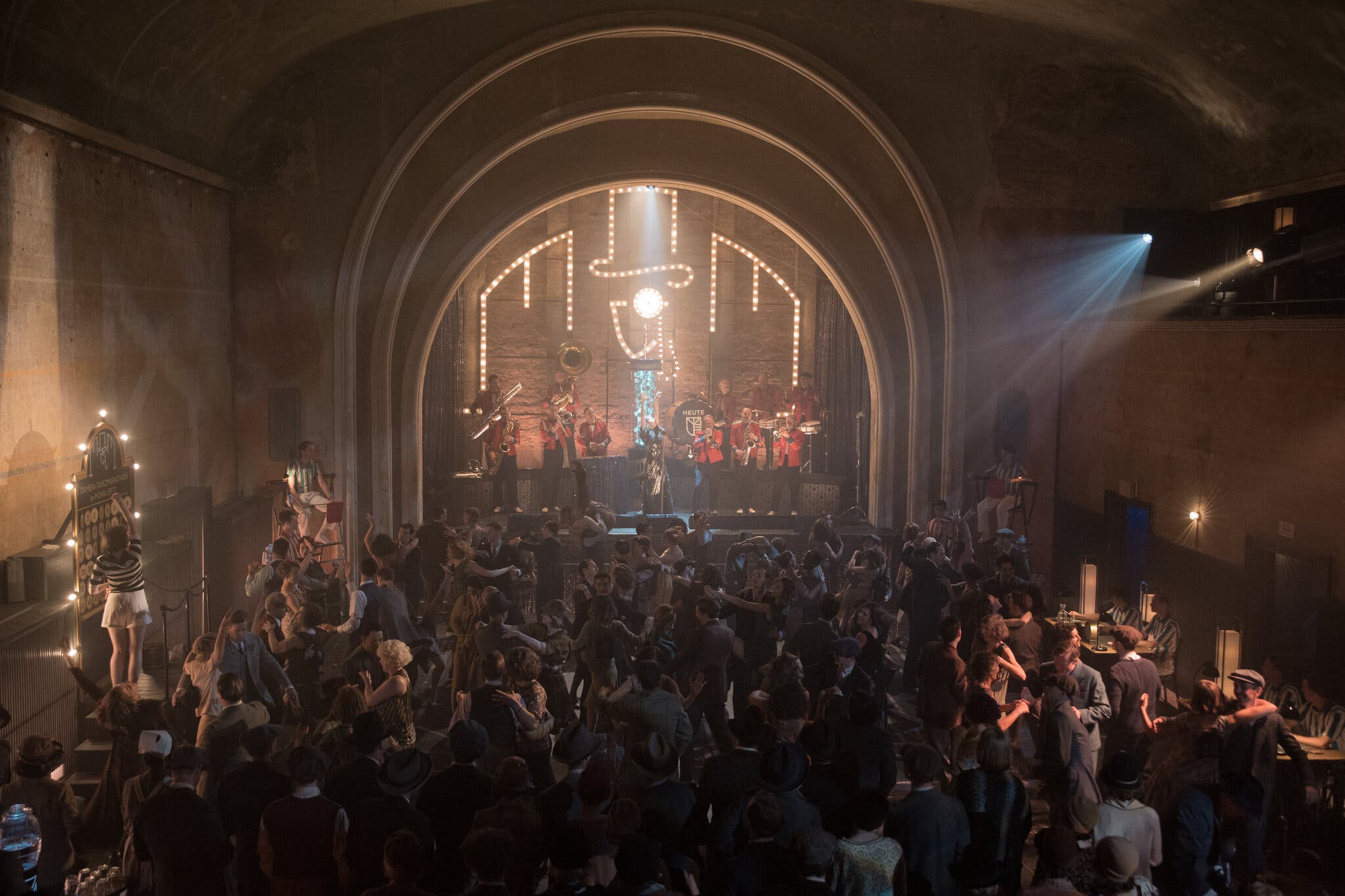 Babylon Berlin