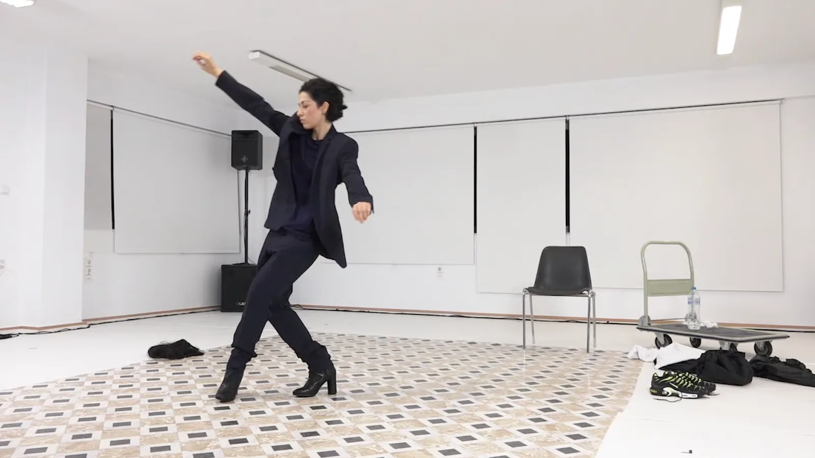 exergue - on documenta 14 - Dimitris Athyridis