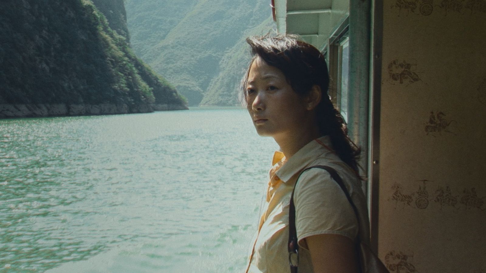 Caught by the Tides - Jia Zhang-ke